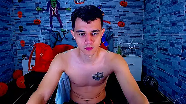 ADAM HOT online show from 10.22.25