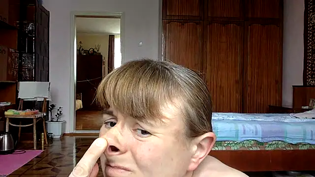 Snapshot of KlavdiaPetrivna chatting on 07.07.26 KlavdiaPetrivna online show from 07.07.26