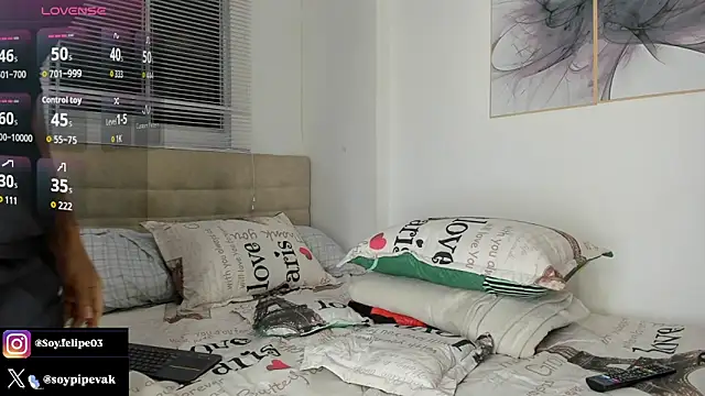 Snapshot of soyander03_ chatting on 11.23.25 soyander03 online show from 11.23.25