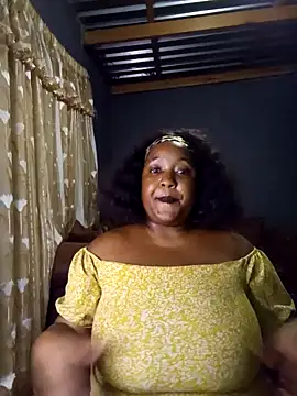 Missmoox24 online show from 02.13.26