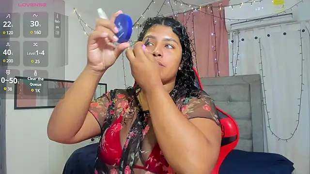 valentina 0  online show from 01.30.25