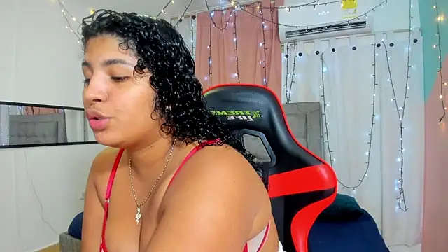 valentina 0  online show from 02.06.25