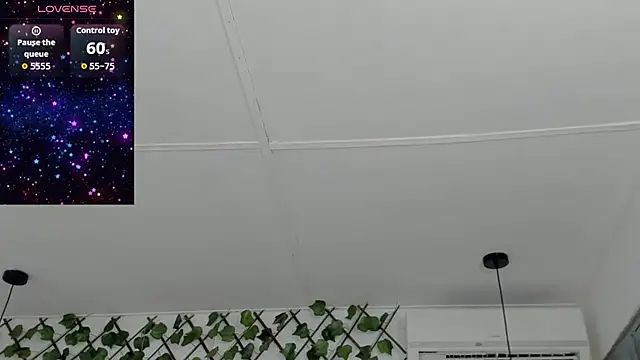 valentina 0  online show from 11.15.25