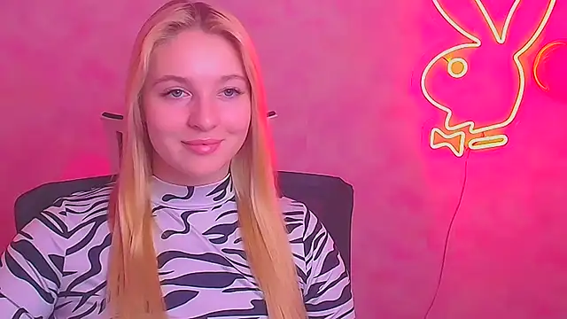 Milka kiss  online show from 02.17.25