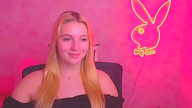 Milka kiss  online show from 02.23.25