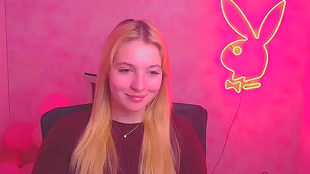 Milka kiss  online show from 02.24.25