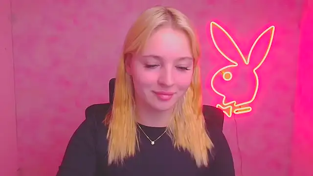 Milka kiss  online show from 10.10.25