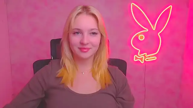 Milka kiss  online show from 10.14.25