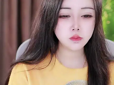 Qiaoqiao  online show from 01.22.25