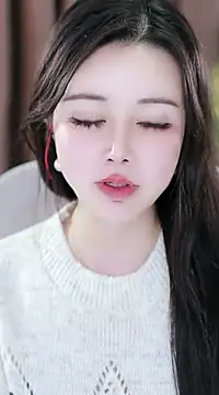 Qiaoqiao  online show from 01.23.25