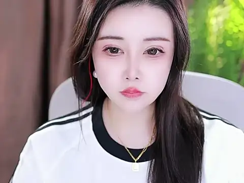 Qiaoqiao  online show from 02.07.25