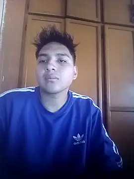 LoganFinds online show from 12.17.25