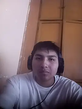 LoganFinds online show from 12.21.25