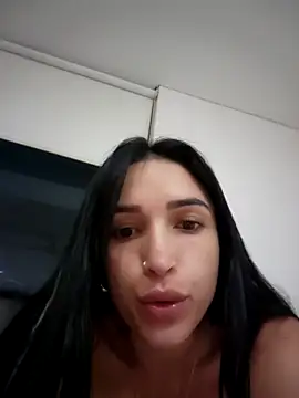 Naty Santos online show from 11.27.25
