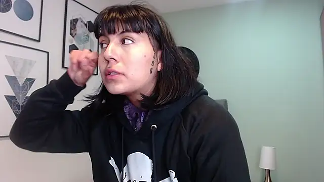 amy adams1 online show from 10.15.25