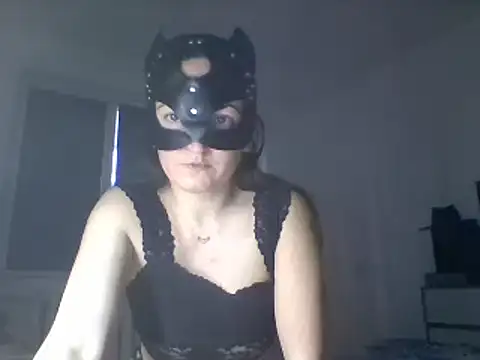 MaxWellas6 online show from 12.18.25