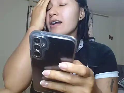 kazumi6 online show from 12.15.25