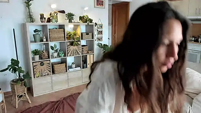 desertd2310 online show from 01.18.25