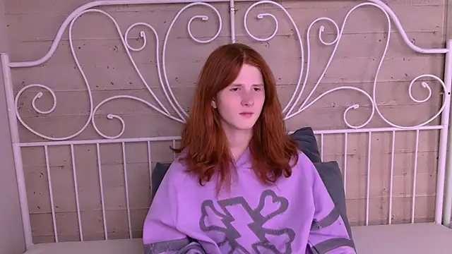 Snapshot of ZaynGraham chatting on 11.01.25 ZaynGraham online show from 11.01.25