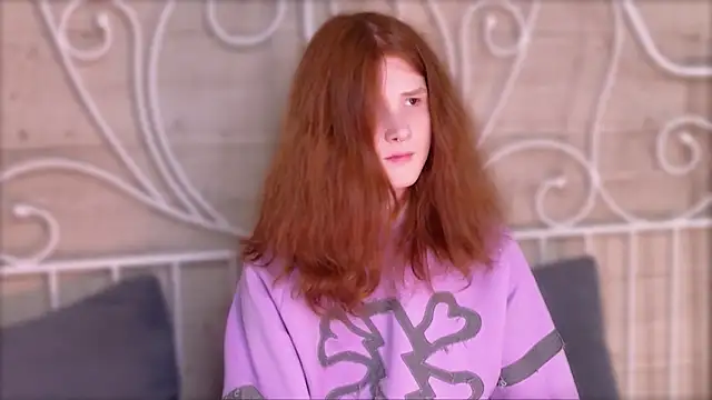 Snapshot of ZaynGraham chatting on 11.02.25 ZaynGraham online show from 11.02.25