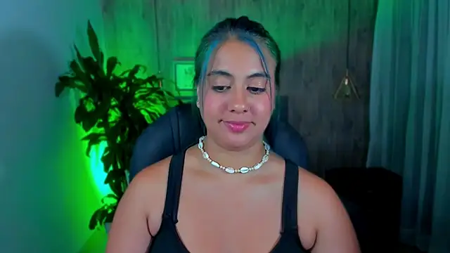 Snapshot of Xisu_ chatting on 01.14.25 Xisu online show from 01.14.25