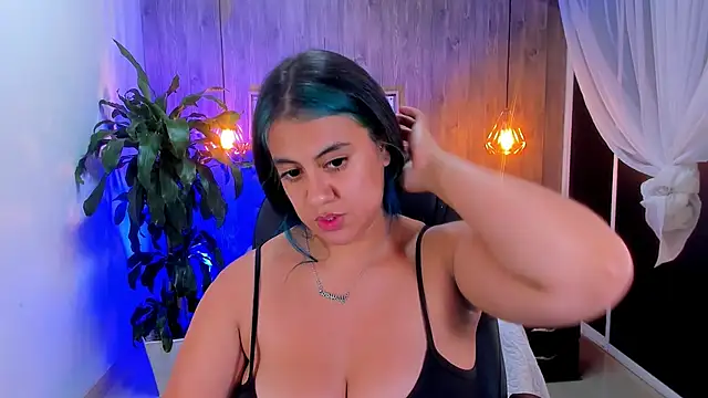 Snapshot of Xisu_ chatting on 01.21.25 Xisu online show from 01.21.25