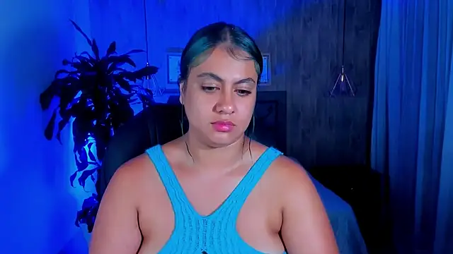 Snapshot of Xisu_ chatting on 01.24.25 Xisu online show from 01.24.25