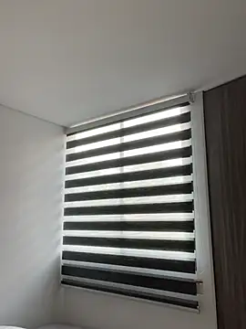 AmmyCollinsW online show from 12.13.24