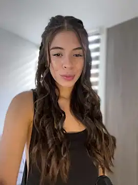 AmmyCollinsW online show from 12.18.24