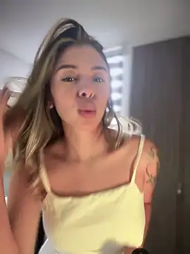 AmmyCollinsW online show from 03.08.25