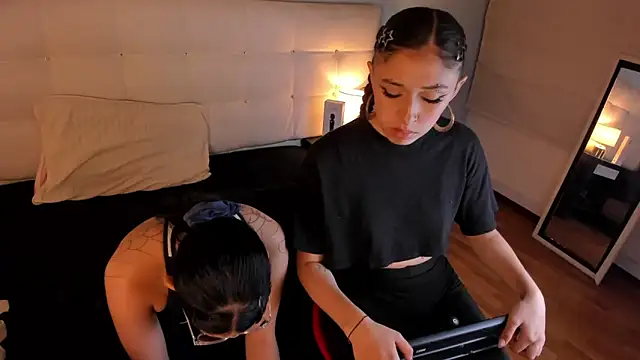 Cintya Kros online show from 01.22.25