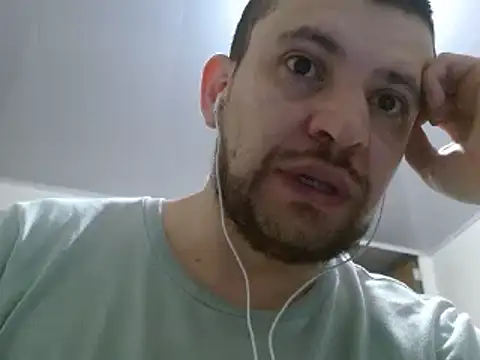 camiloking1720 online show from 02.26.25