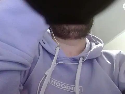 camiloking1720 online show from 09.18.25