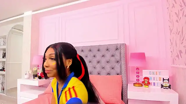 HaileeRoberts online show from 02.27.25