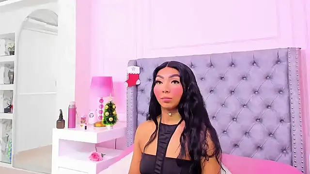 HaileeRoberts online show from 11.20.25