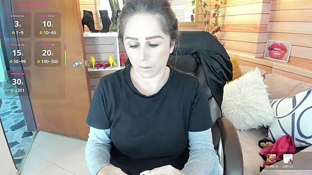 Victoria collins 1 online show from 02.08.26