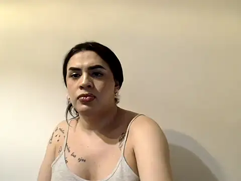 Snapshot of Dulce_hot_23_ chatting on 05.27.26 Dulce hot 23 online show from 05.27.26