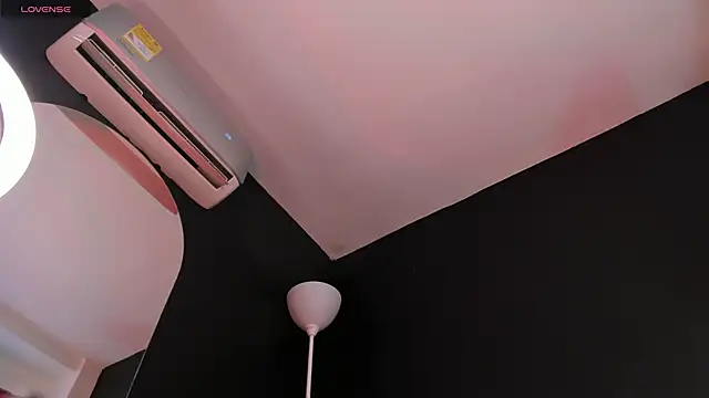 ALICEPOIXXXON online show from 01.23.25