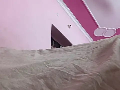 Snapshot of princeraj42 chatting on 02.10.25 princeraj42 online show from 02.10.25