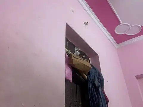 Snapshot of princeraj42 chatting on 03.20.25 princeraj42 online show from 03.20.25