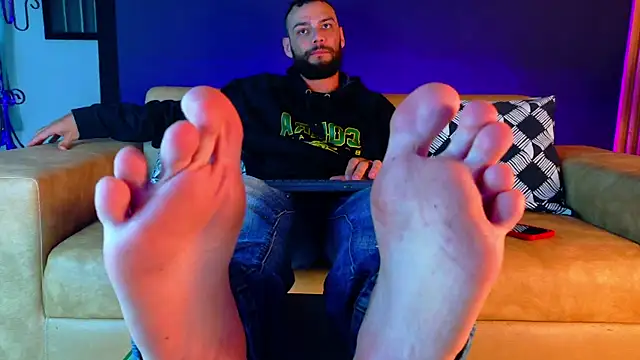 Snapshot of antony_bigdick_ chatting on 06.15.26 antony bigdick online show from 06.15.26