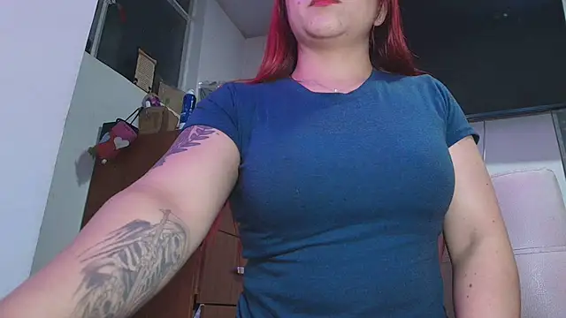 Snapshot of Maylin_2024 chatting on 11.15.25 Maylin 2024 online show from 11.15.25