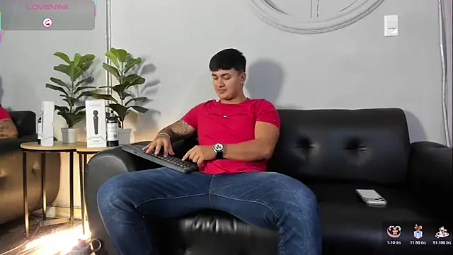 Cristopher strong online show from 06.03.26