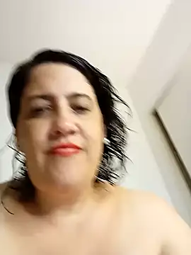 Snapshot of Sole_Love chatting on 02.01.25 Sole Love online show from 02.01.25