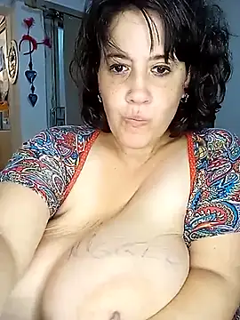 Snapshot of Sole_Love chatting on 02.25.25 Sole Love online show from 02.25.25