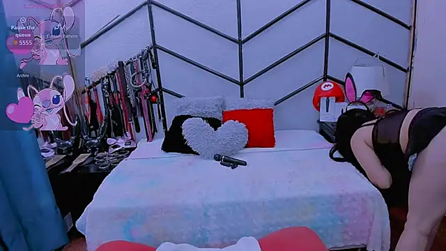 AlanaLuck online show from 01.07.26