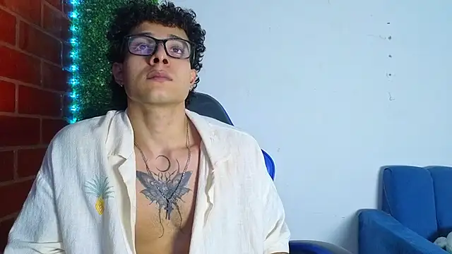 Demitryo online show from 04.09.26