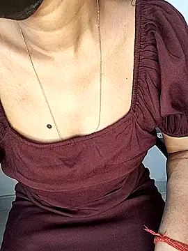 Snapshot of Ms_Neera chatting on 02.19.25 Ms Neera online show from 02.19.25