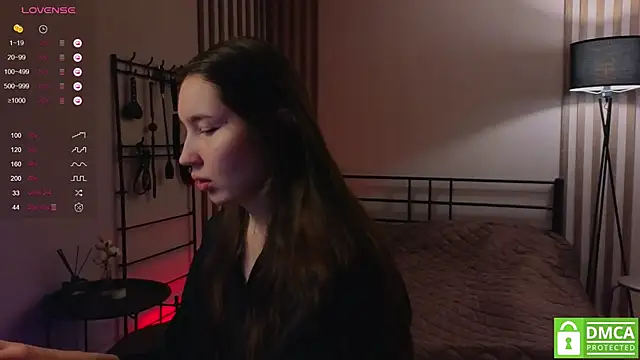 domDani subMay online show from 02.18.25