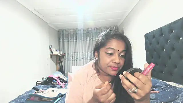 Snapshot of Indianmayaxoxo chatting on 06.08.26 Indianmayaxoxo online show from 06.08.26